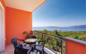 3 Bedroom Nice Apartment In Kastav